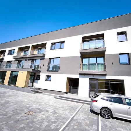 Karpatia S Privátnym Parkovaním 3* Svidnik