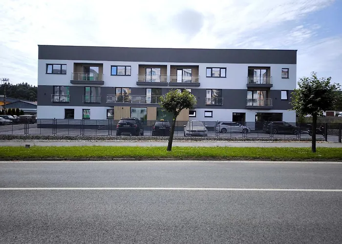 Karpatia S Privatnym Parkovanim 스비드니크