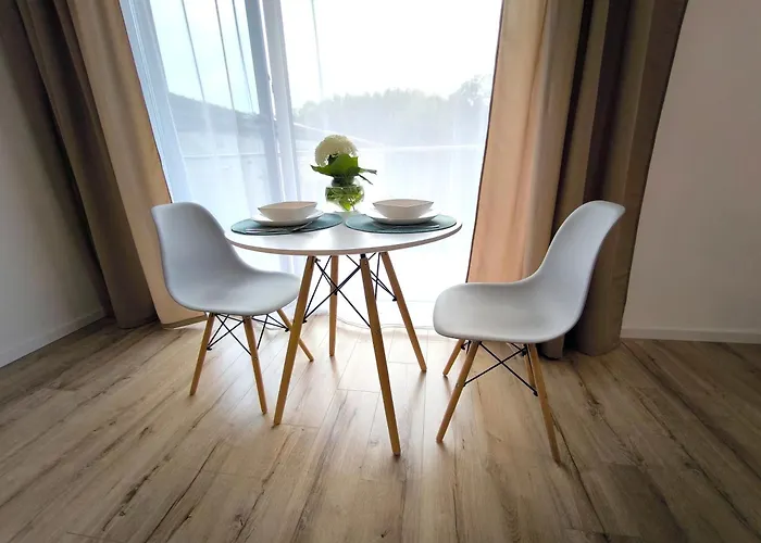 Karpatia S Privatnym Parkovanim 게스트하우스 스비드니크