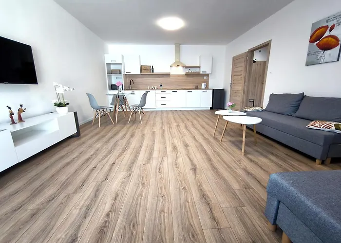 Karpatia S Privatnym Parkovanim 게스트하우스